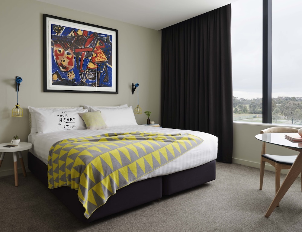 The Larwill Studio Melbourne - Art Series 10/42