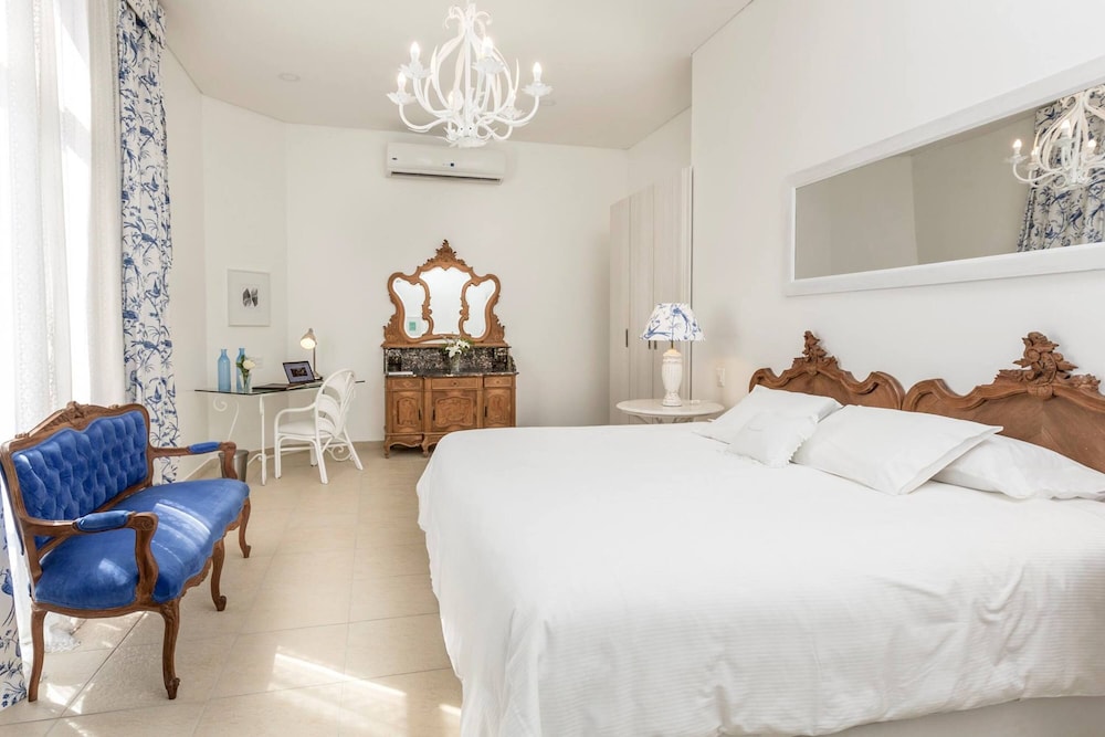 La Mision Hotel Boutique 16/67