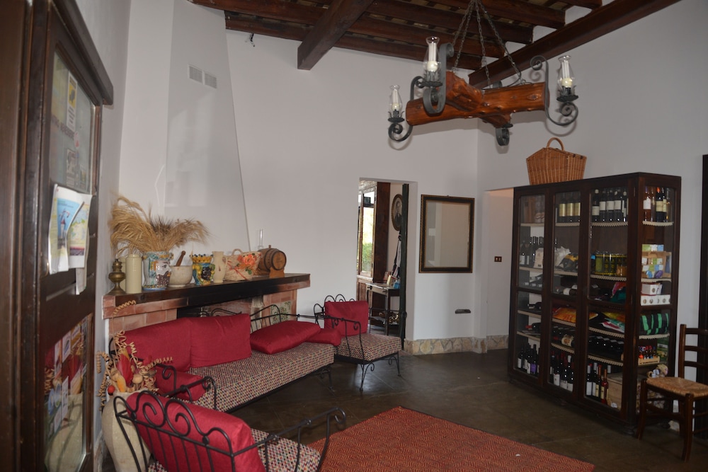 Agriturismo Vultaggio 57/71