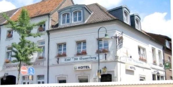 Hotel Alt Wassenberg 5/46