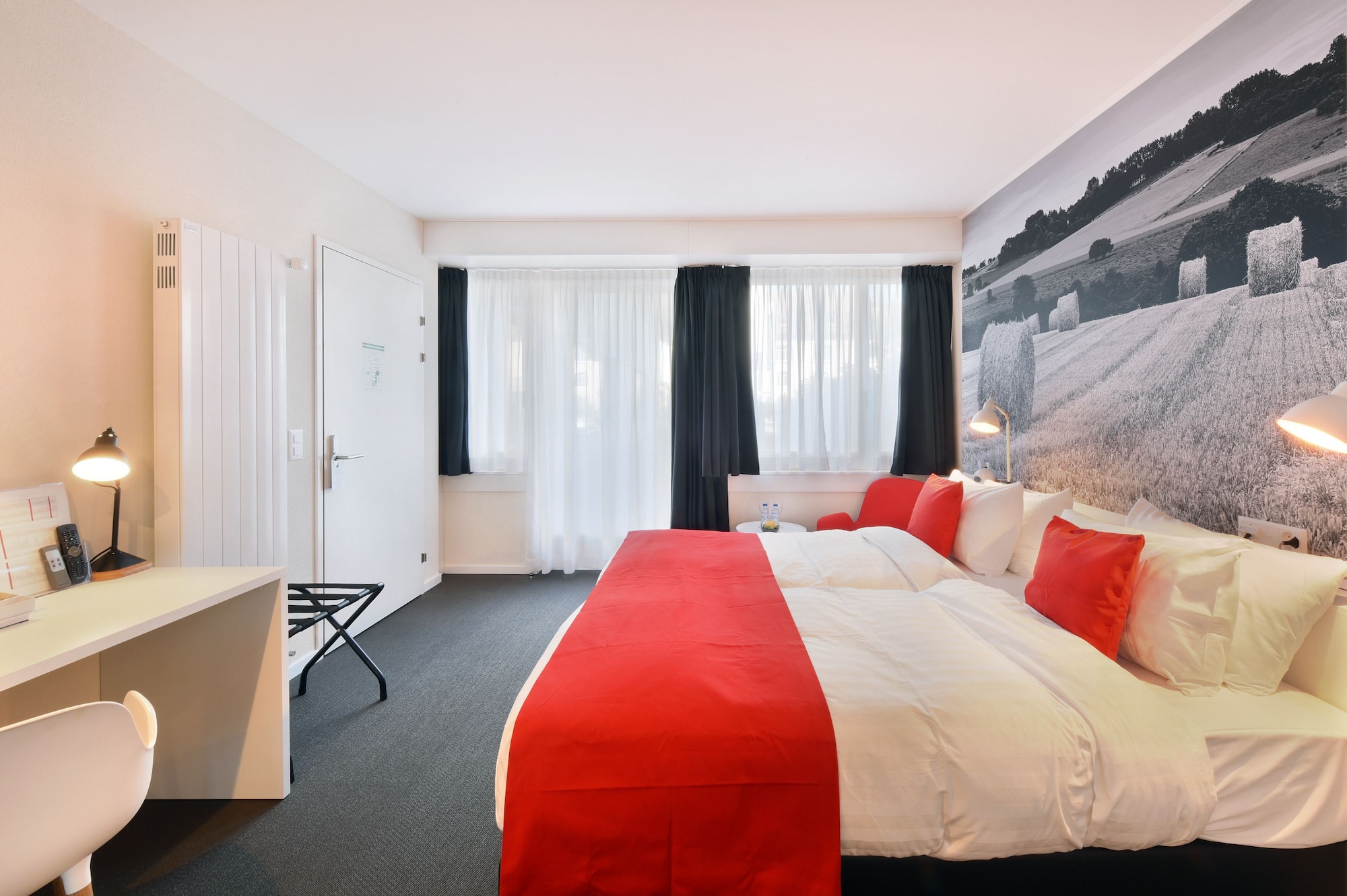 SUPERIOR, DOUBLE BED