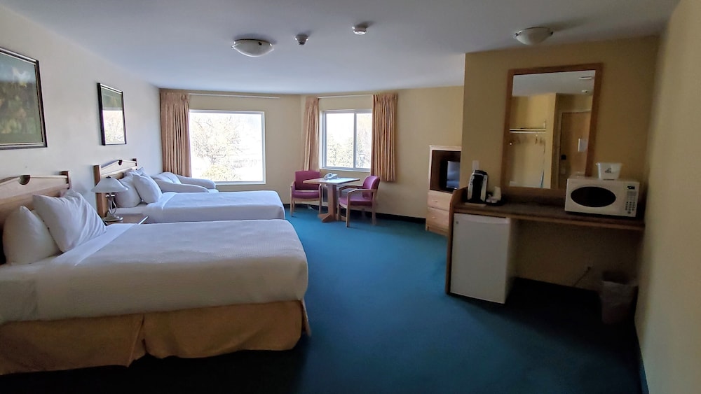 Days Inn by Wyndham Penticton Conference Centre 21/40