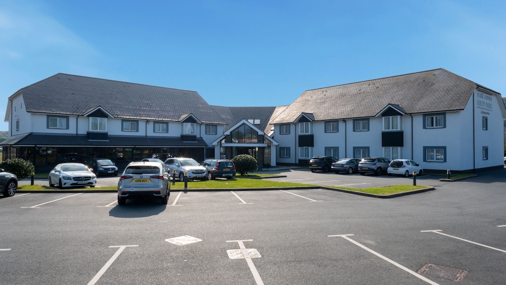 Aberystwyth Park Lodge 27/30