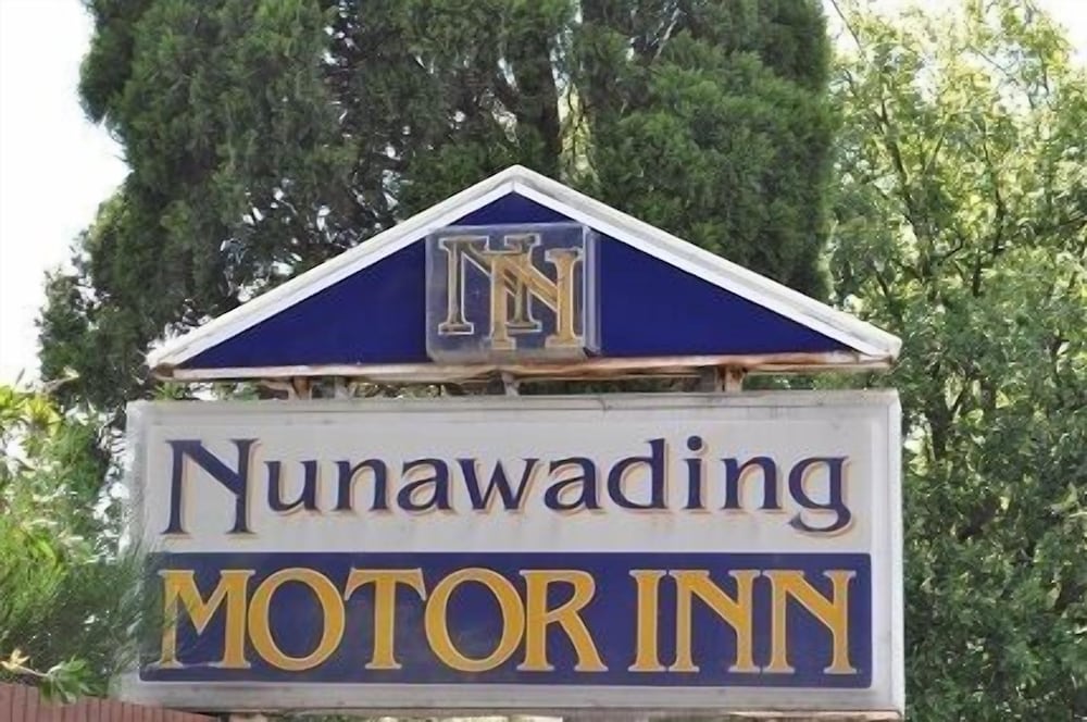 Nunawading Motor Inn 2/29