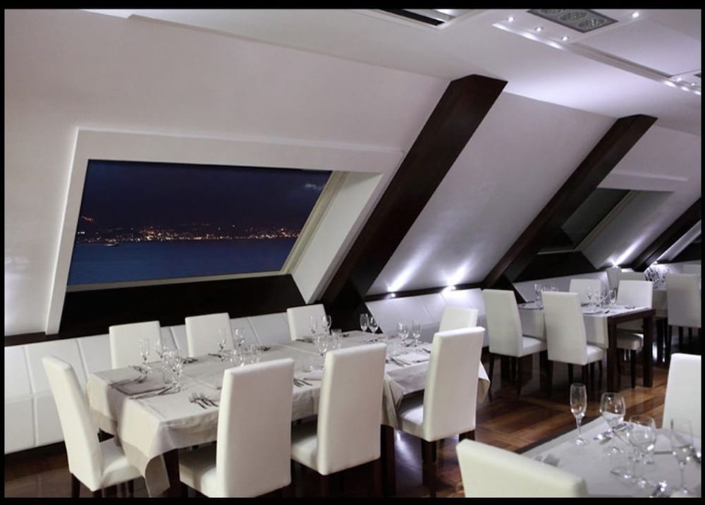 E Hotel Reggio Calabria 21/34