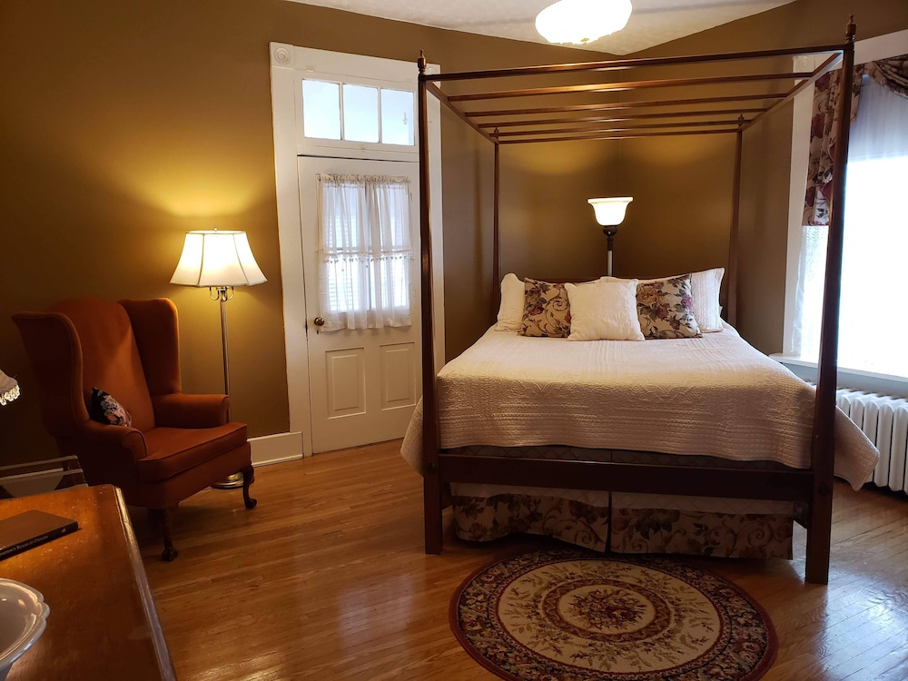 The Carriage Inn B&B 10/48