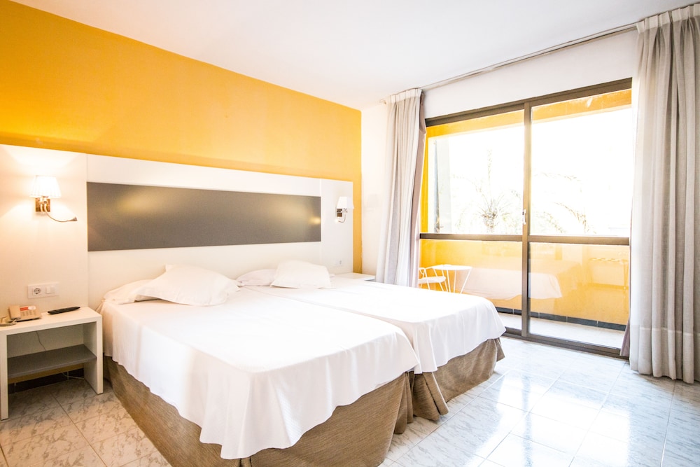 Hotel Amic Miraflores 14/50