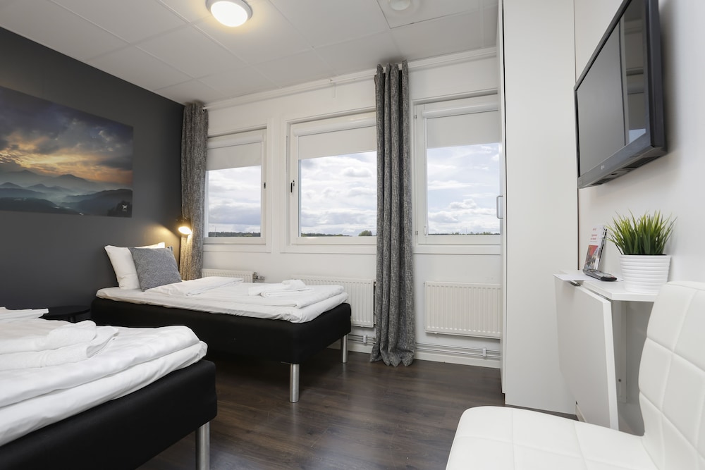 First Hotel Vindeus 10/35
