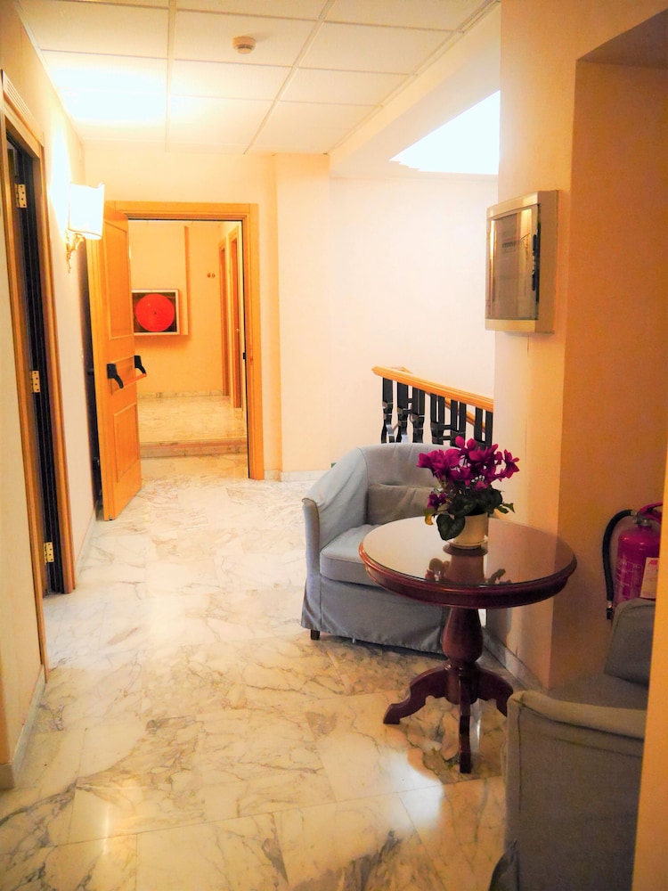 Hotel San Pietro 38/50