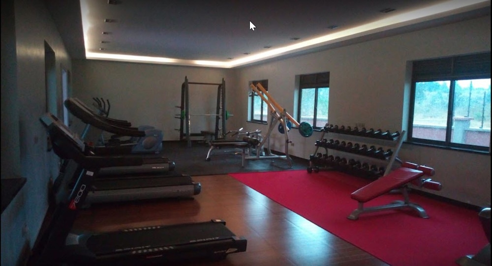 Courtyard International Hotel 27/40