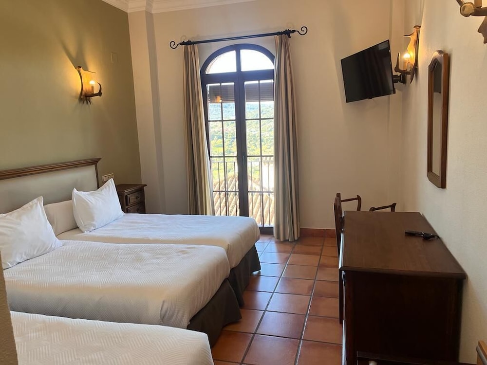 Hotel Sierra de Ubrique 15/45