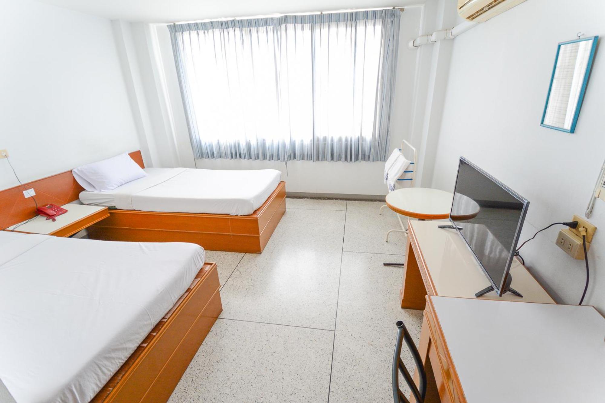 Tokyo Hotel 13/41