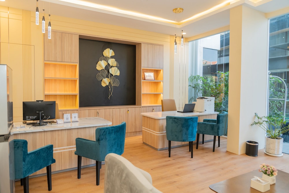 85 Soho Hotel & Serviced Apartment 38/50