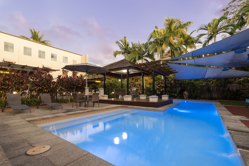The Mediterranean Port Douglas 40/85