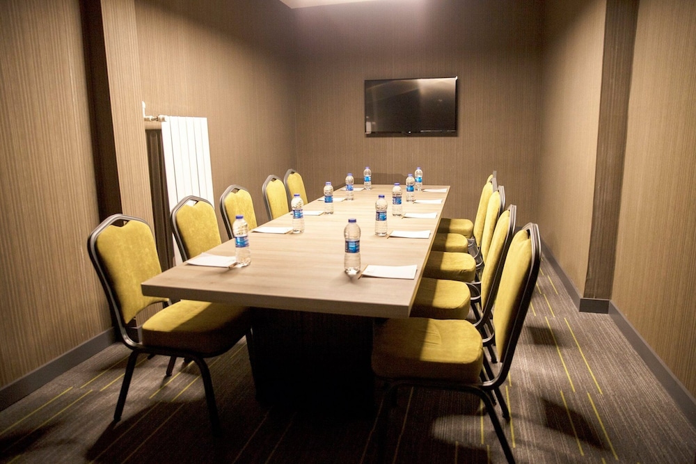 Yeni Bahar Otel 34/40