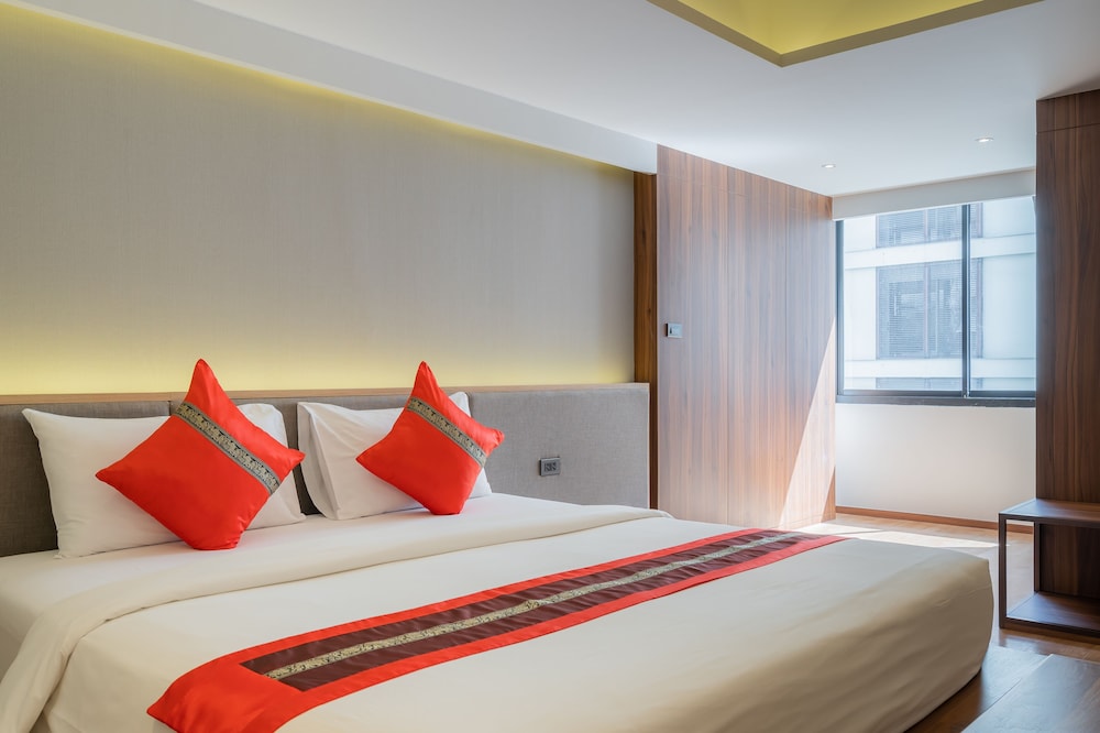 True Siam Phayathai Hotel 11/65