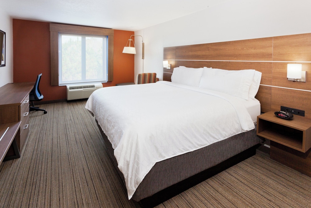 Holiday Inn Express Hotel And Suites Rome East 17/50