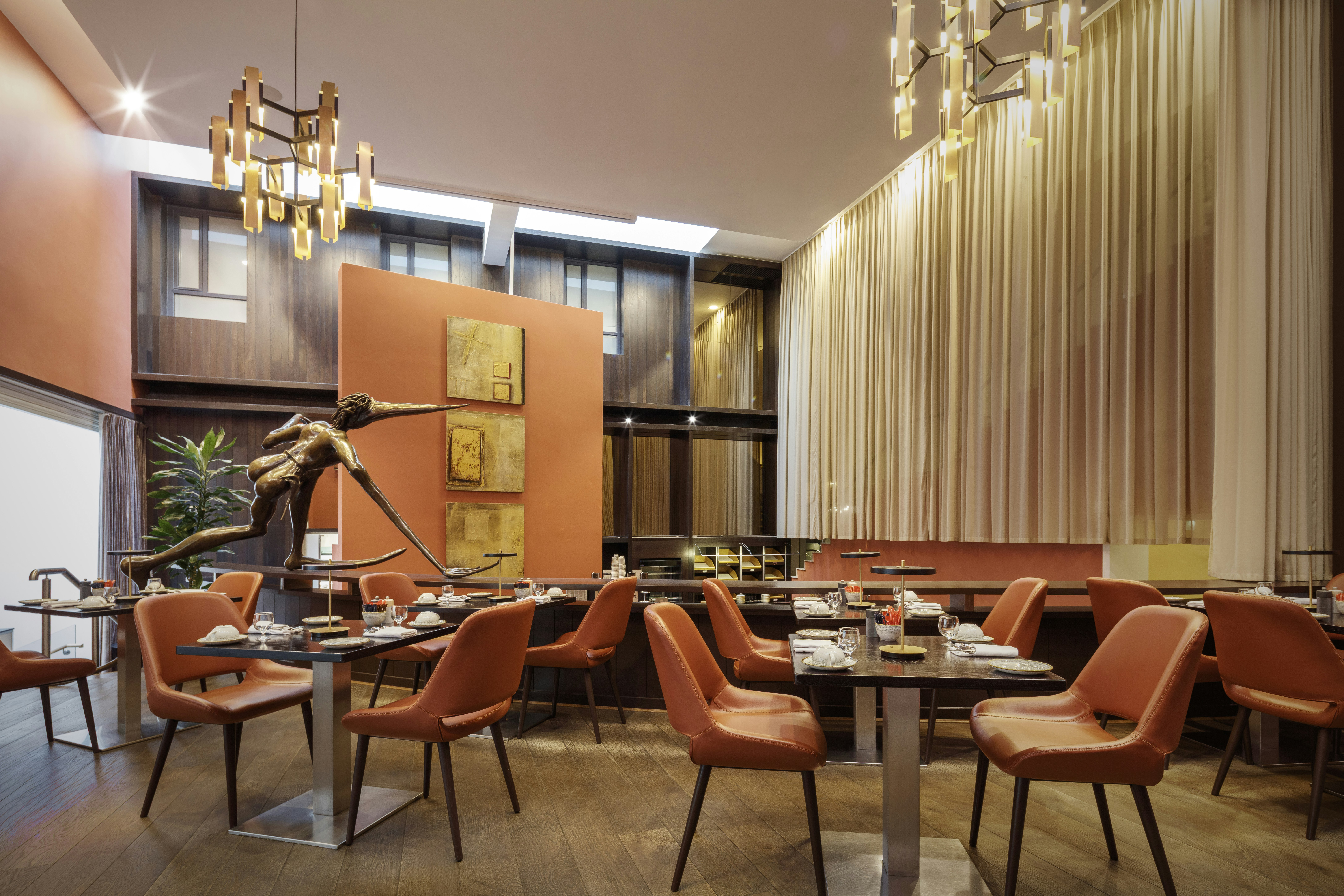 The Morrison Dublin, Curio Collection by Hilton 38/50