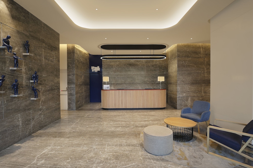 Holiday Inn Express Hyderabad Hitec City 8/76