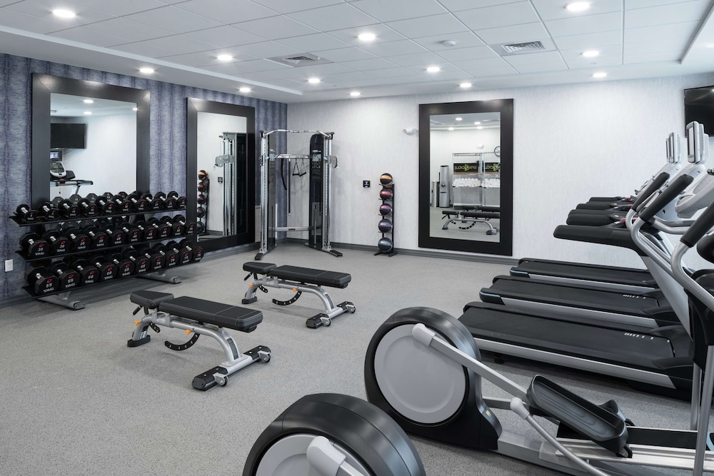 Home2 Suites By Hilton Orlando Airport Fl 21/43