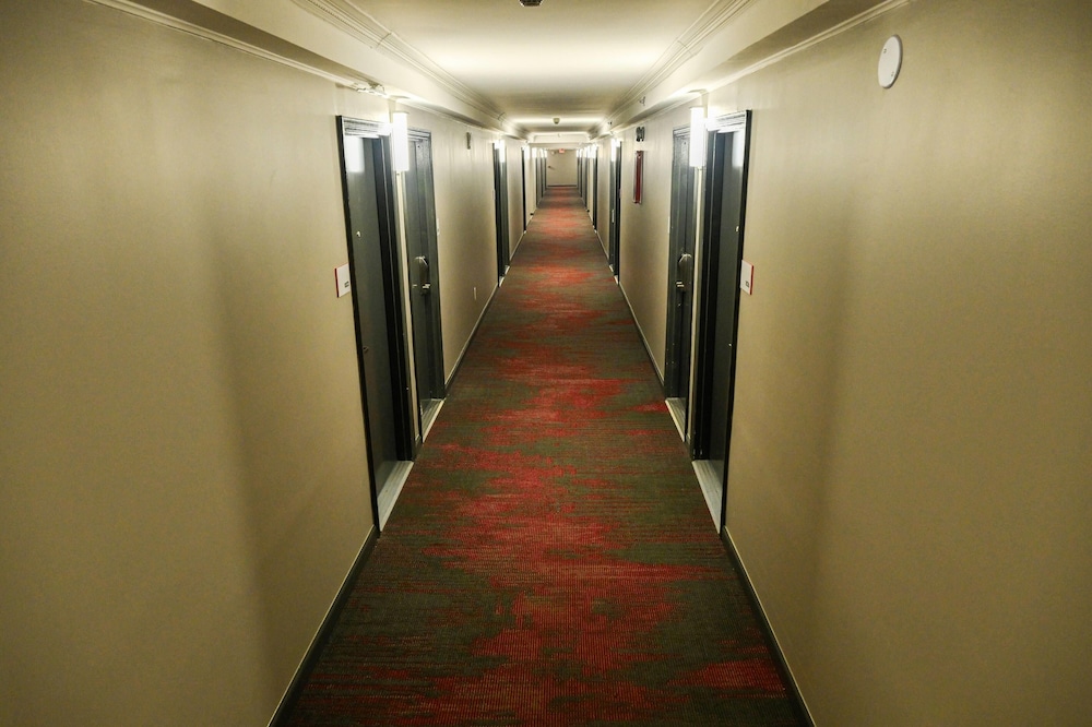 Garner Hotel North Bergen 42/47
