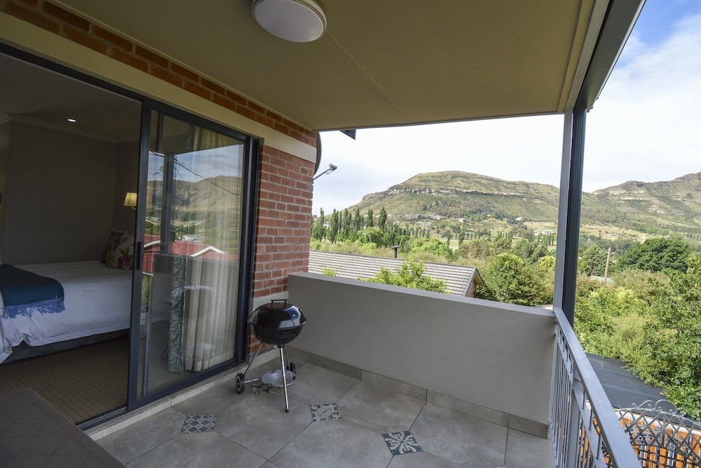 Clarens Retreat 17/37
