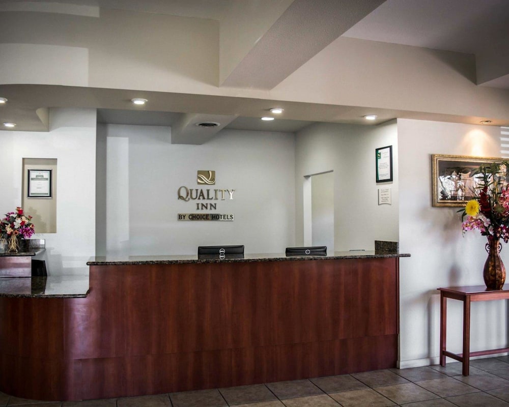 Quality Inn Weeki Wachee - Spring Hill 5/52