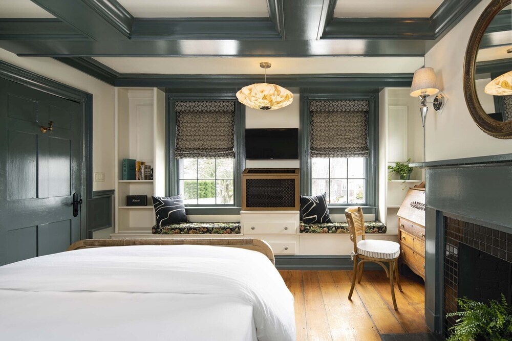 Life House, Nantucket 25/62