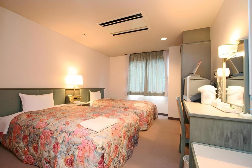 Urban Hotel Kokubu 9/24