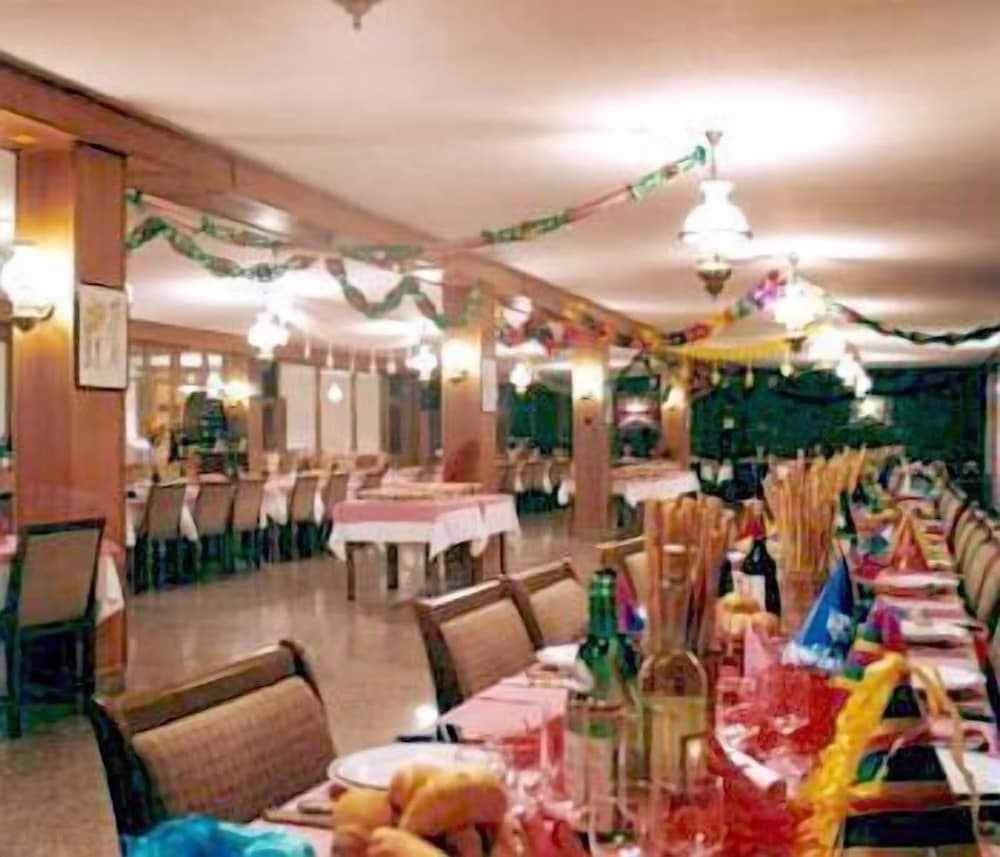Hotel Savoia 46/57