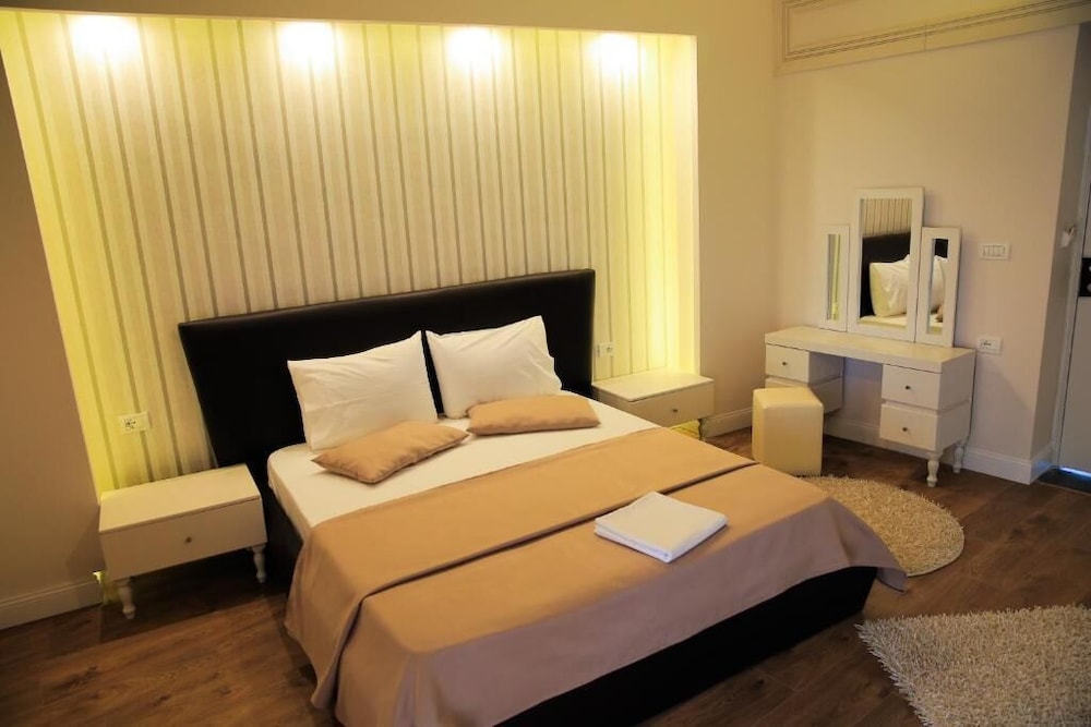 HOTEL KRISTAL KORCE 20/55