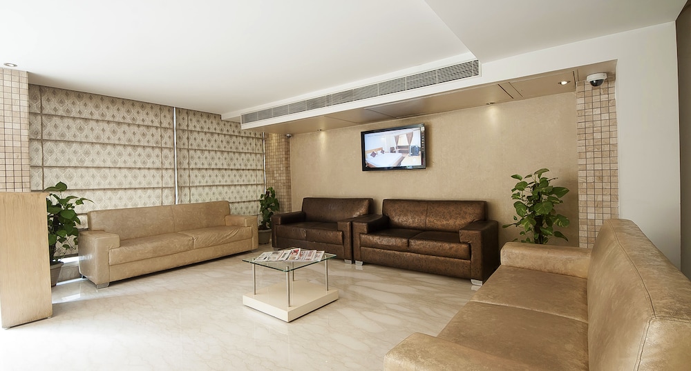 Mayur Hotel 30/49