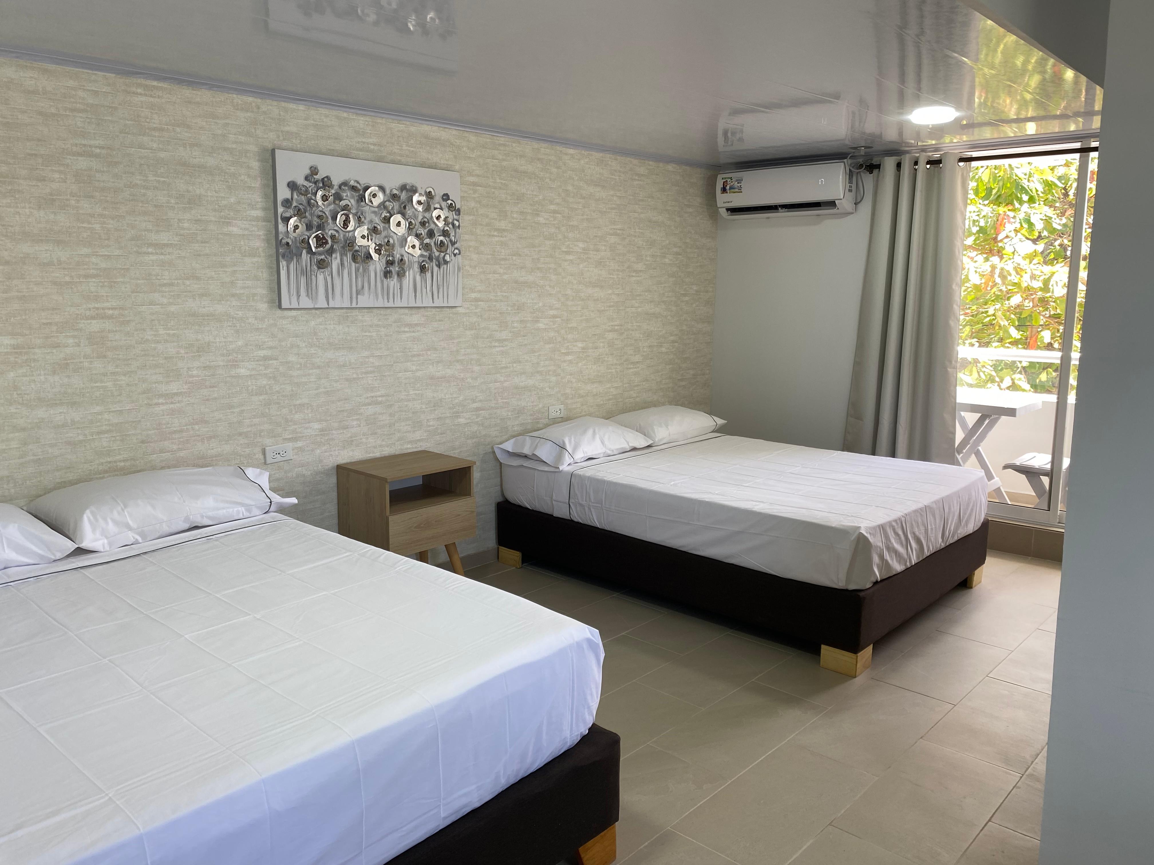 Island House Hotels 10/24