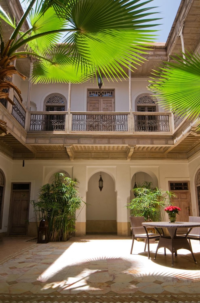 RIAD TZARRA 45/49