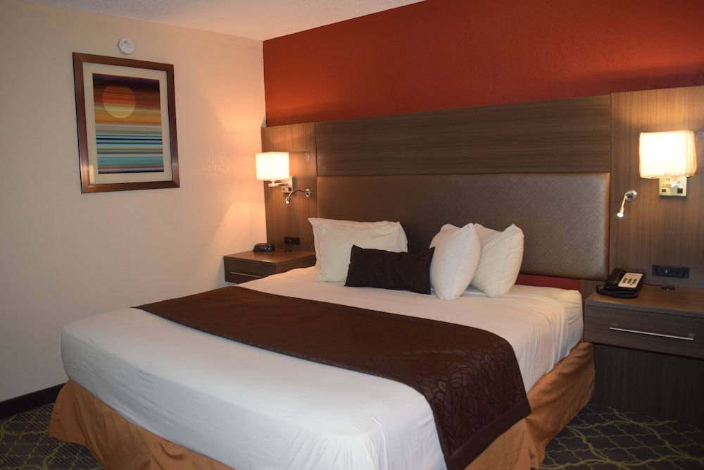 Best Western West Hills Inn Chadron 10/33