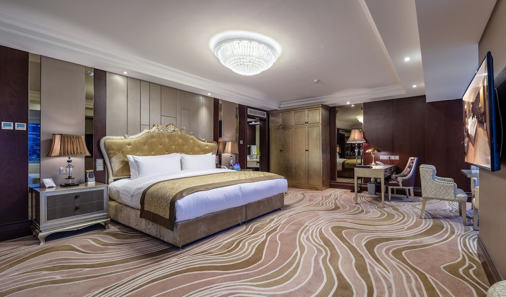 Beijing Continental Grand Hotel 23/47