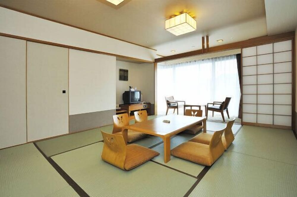 Hotel Harvest Ito 7/21