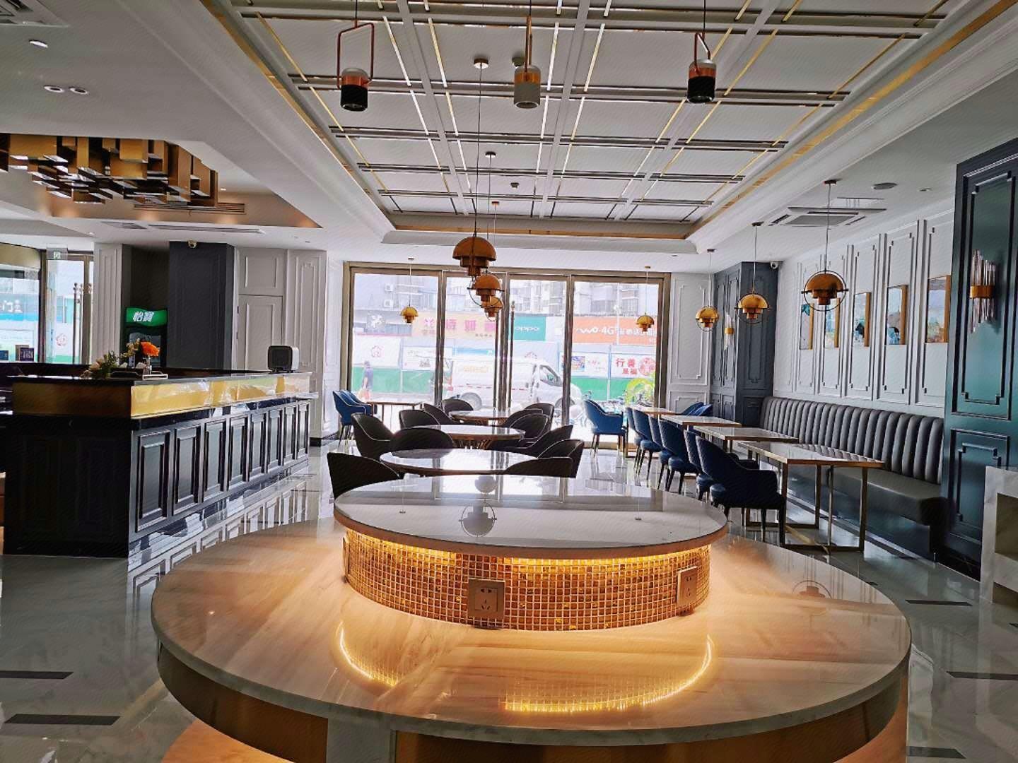 Magnotel Hotel 27/38