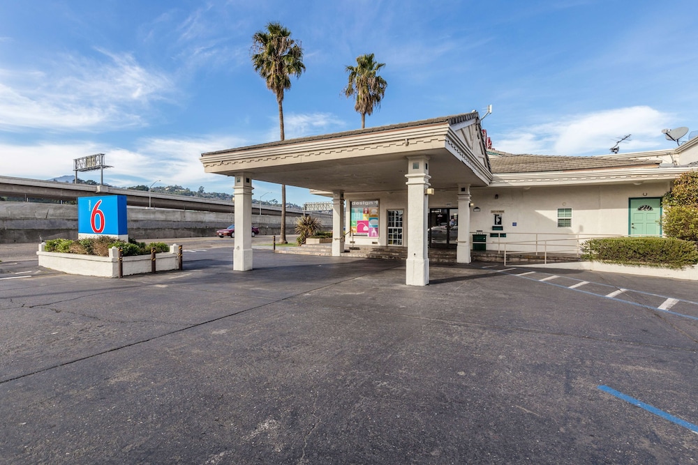 Motel6 San Rafael, CA 29/38