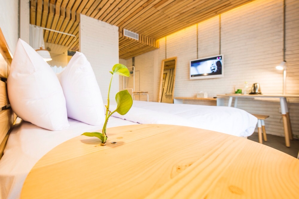 Deluxe, Twin Beds