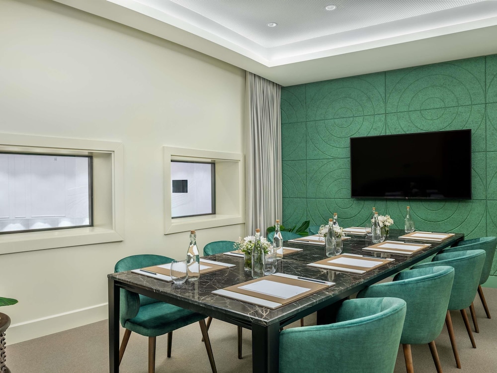 Sofitel Cotonou Marina Hotel 57/69