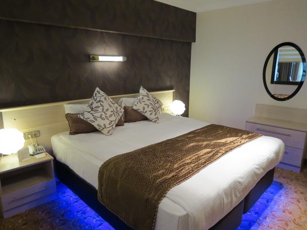Tempo Residence Comfort Hotel 4/26