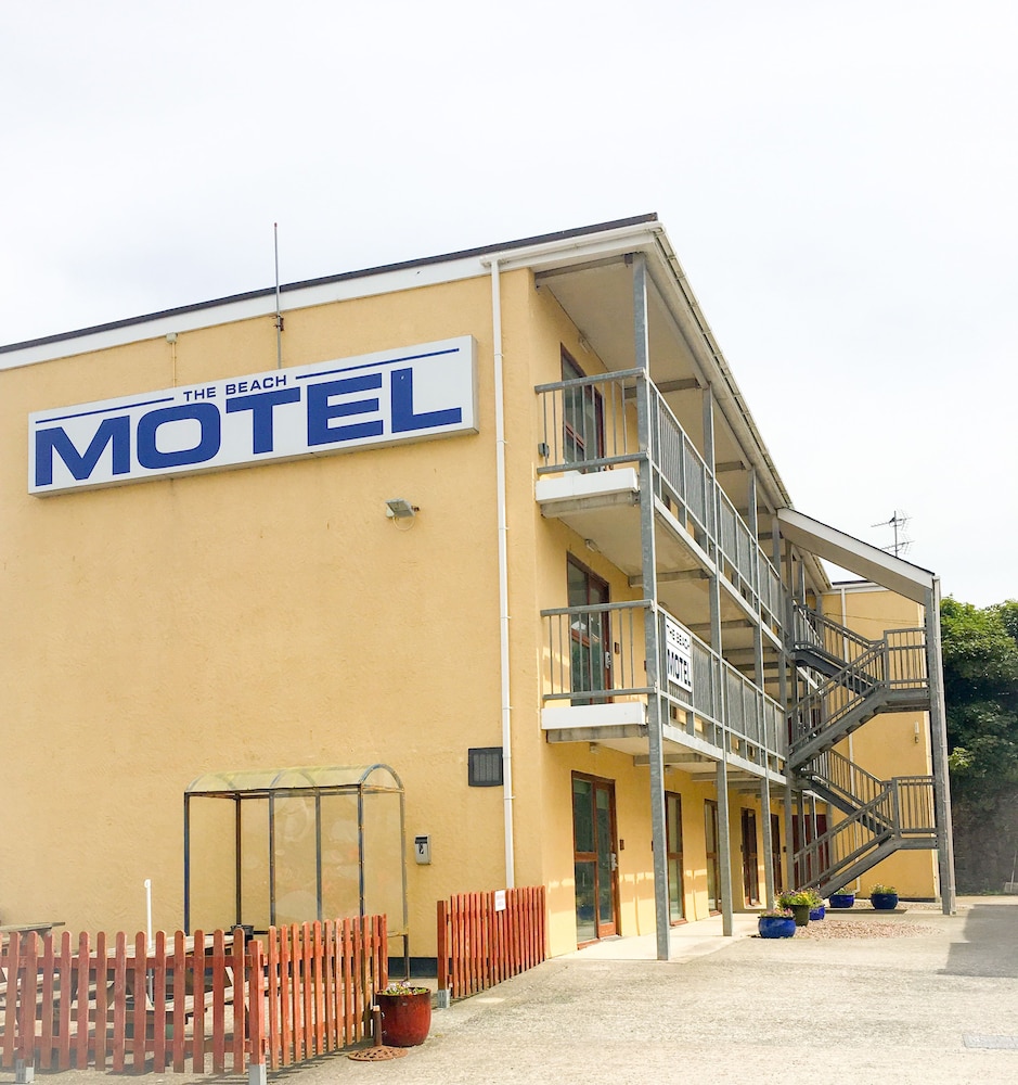 The Beach Motel 1/23