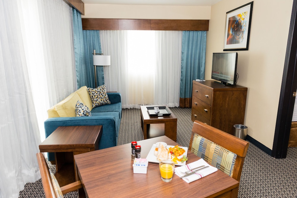Holiday Inn Houston Downtown 54/77