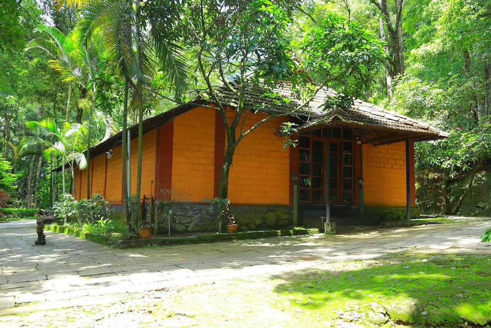 BLUE GINGER WAYANAD RESORTS 2/50