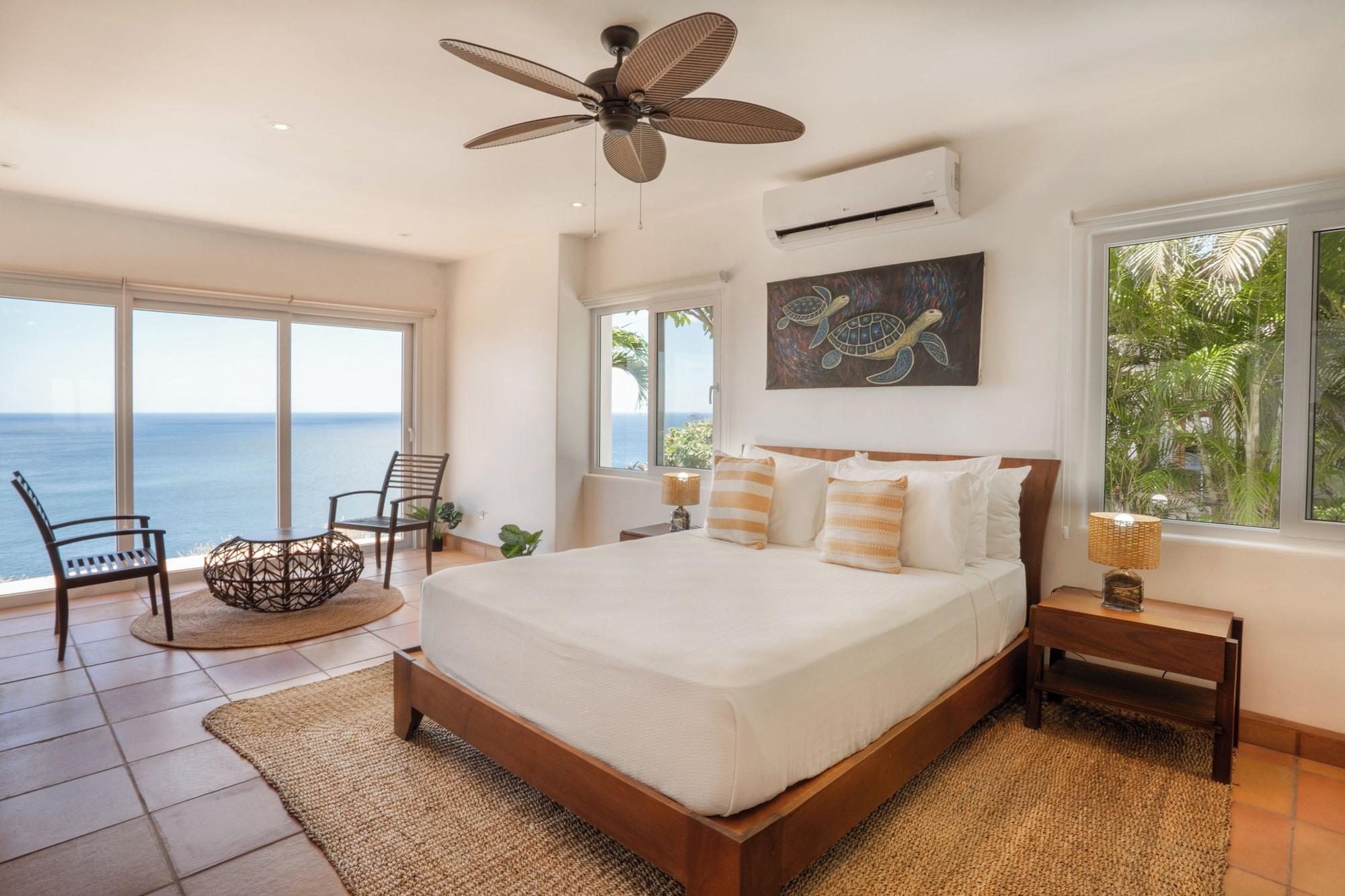 Signature, House, Sea View, Balcony