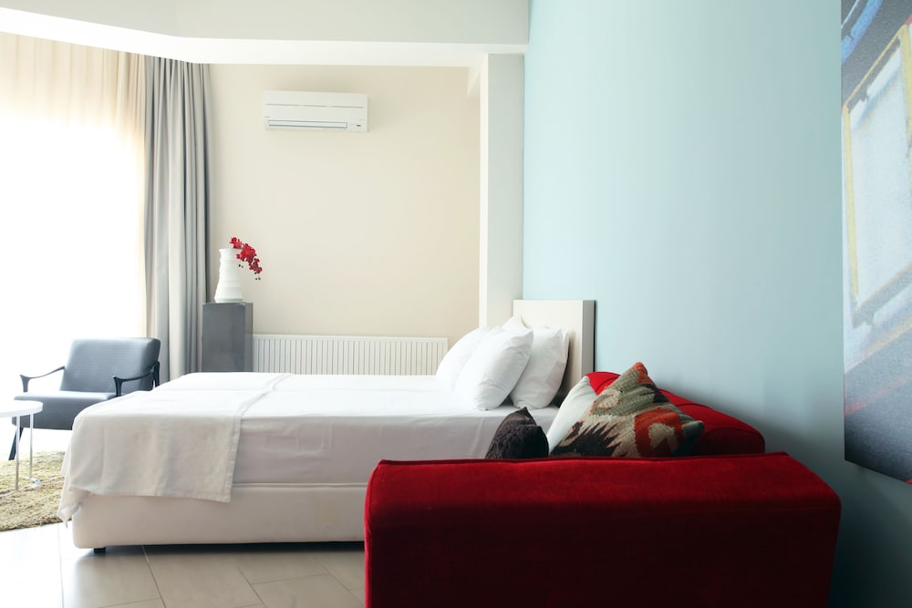 Med Inn Boutique Hotel 12/56