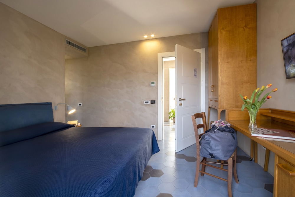 Il Roseto Resort 32/66