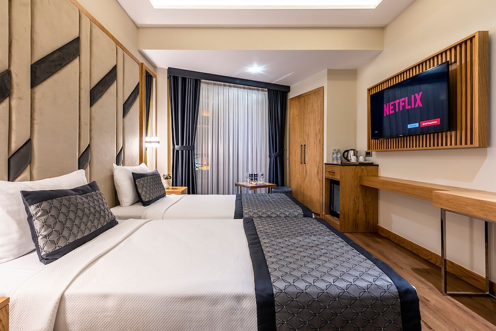 STANDARD, DOUBLE OR TWIN BED