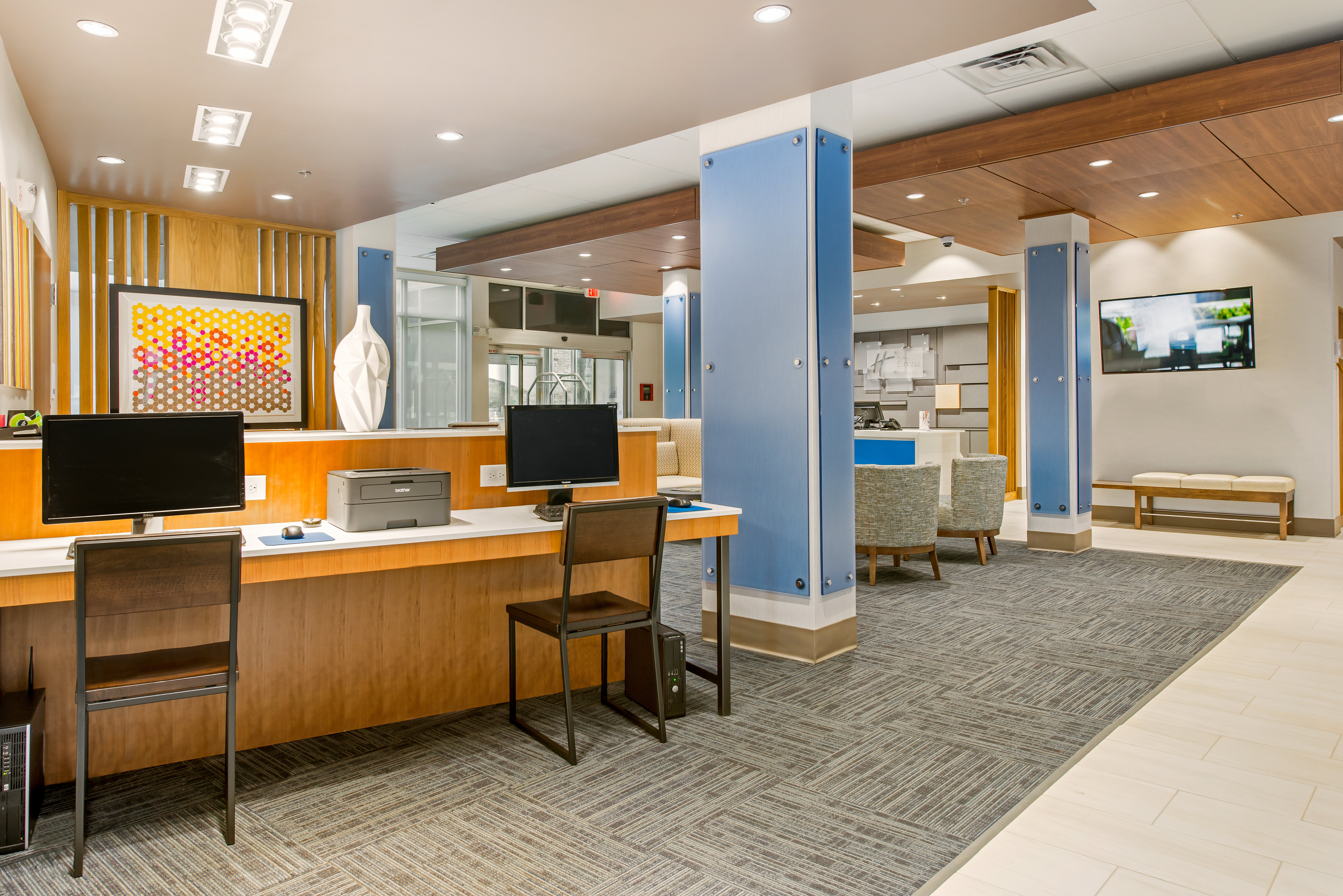 Holiday Inn Express Suites Carrollton West 22/29